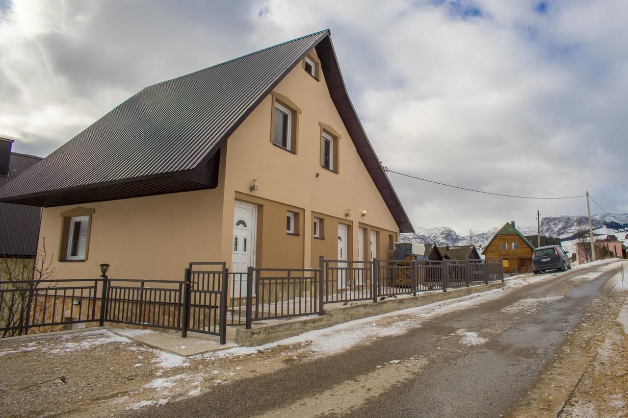 Апартаменты Durmitorske zore Жабляк-17